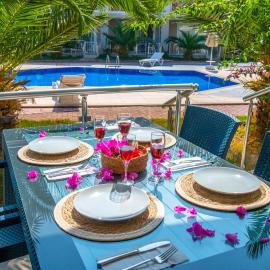 Sunset Beach Club Aqualettings Mermaid 25