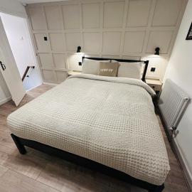 The Nook Cottage, Parkgate, Wirral, hotel u gradu Parkgate