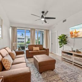 Luxurious Golf Condo W/ Resort Pool and Amenities!