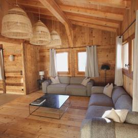 CHEZ NONNA - Charmant demi-chalet à la montagne, hotel in Notre-Dame-de-Bellecombe