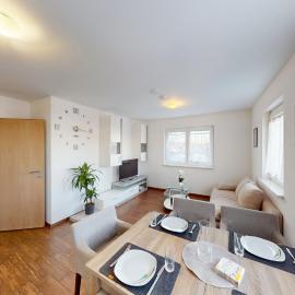 CROWN LIVING Design Apartment Dornbirn - zentral Gelegen, WLAN, kostenlosem Parkplatz und Self Check-in, ideal für Geschäftsreisende und Feriengäste