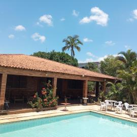 Casa Excepcional em Jaconé com Ar e Piscina – hotel w mieście Saquarema