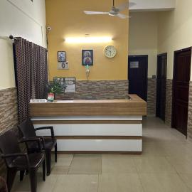 Mukalel Tourist Home, hotelli Kochissa