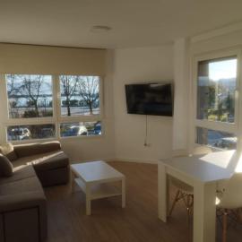 Apartamento Bulevar Cangas, хотел в Кангас де Морацо
