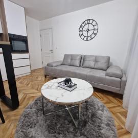 Stan na dan Jelica Stanivuković, hotel em Šid