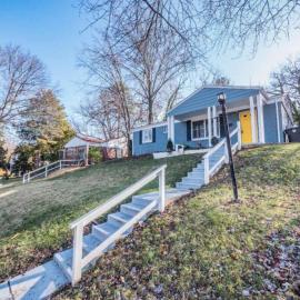 Newly renovated 3 bed/1 bath for visits to DC/UMD!, hotel in Hyattsville