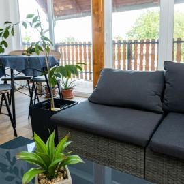Apartments for families with children Darda, Baranja - 21982, hotel in Darda