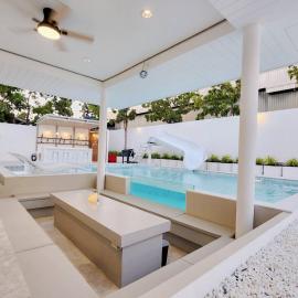 Niyham Pool Villa, hotelli kohteessa Bang Phli