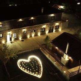EVIA FOREST VILLAGE, Hotel in Pappádhes