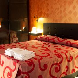Fly bed and breakfast, hotel u gradu Ancarano