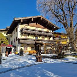 Ferienhotel Lindenhof, hotel din Leogang