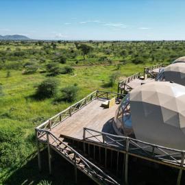Kuoom Serengeti – hotel w mieście Robanda