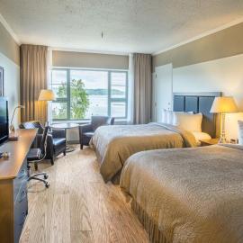 Hôtel le Manoir Baie-Comeau, khách sạn ở Baie-Comeau