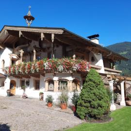 Comfort-Appartement Keiler, hotel in Schlitters