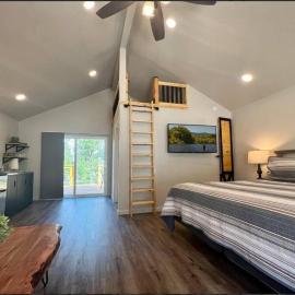 Loft Cabin 2 - Rogue River Resort, hotel a Grants Pass