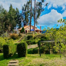 CASA DE PIEDRA EL ZAPATO, hotel i Suesca