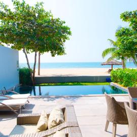 Beachfront Villa 4 Bedrooms Sanctuary Ho Tram Resort、Thuận Biênのホテル