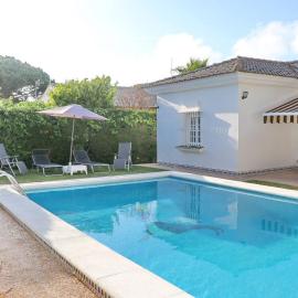 Chalet Cocle, hotel in Novo Sancti Petri
