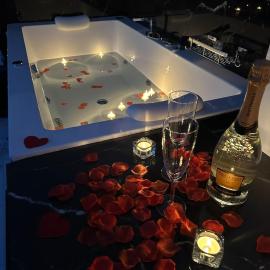 SUITE SPACE by concept italy: Casoria'da bir otel