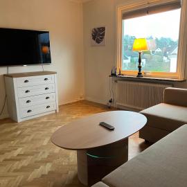 Rymlig 100 m2 lägenhet i centrala Borås-Salängen