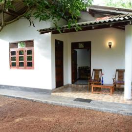 Sanjee Villa Hikkaduwa