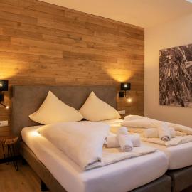 Drei Türme A1 by Alpenfeder, hotel in Tschagguns