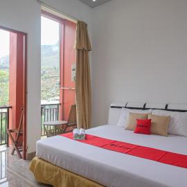 RedDoorz Syariah near Gerbang Dieng 2 โรงแรมในDieng