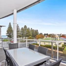 Gallery Resort Style Penthouse No 13
