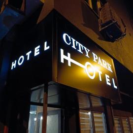 City Park Suites City Center Corlu, hotel a Corlu