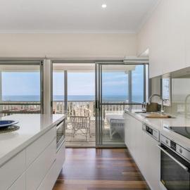 'Salty Air Beachside Cottage' by HolidayCo, hotelli kohteessa Killcare
