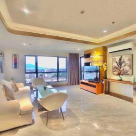 High Class 1BR at One Euphoria, hotel u gradu 'Angeles'