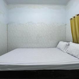 Hotel O Pondok Surya Near Fakultas Teknik Unhas Gowa,位于Pakato的酒店
