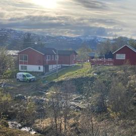 Aurora House Dåfjord/Tromsø、Karlsøyのホテル