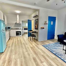 Luxury 1 BR Montrose - Cagliari at The Italian Plaza, hotel u Houstonu