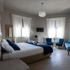 CONTE CAVOUR, hotel in Messina