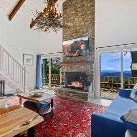 Blue View Chalet, hotel in Blowing Rock