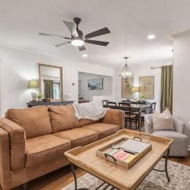 Tulsa Home Sweet Home | King Bed • Near Expo•TU•DT, hotel in Tulsa