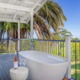 The Breezy Maple - Hinterland and range views in Mapleton, hotel in Mapleton