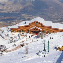 Korek Mountain Resort, hotel en Kānī Khawr