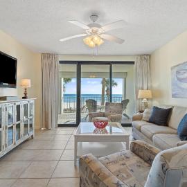 Pelican Pointe 202