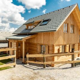 1A Chalet 'Horst' Wandern, Grillen, Panorama Sauna!, hotell i Klippitztorl