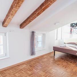 Stay Apartments Venezian: Trieste şehrinde bir otel