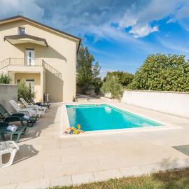 Villa Mario Private Pool & Large Outdoor Area