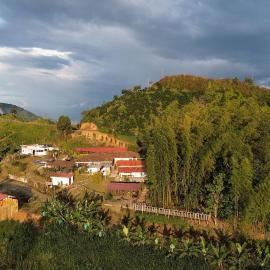 Finca Hotel Los Guayacanes, khách sạn ở San José