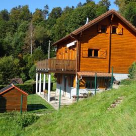 다보에 위치한 호텔 Charmant chalet du Kohlberg