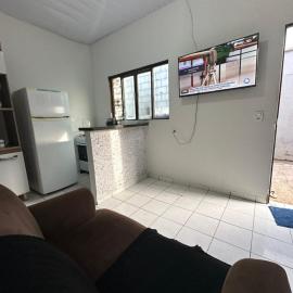Flat Davisis 4 - Rodoviária Faculdades e Aeroporto, hotel din Palmas