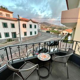 Mountain View Star, hotel in Estreito da Calheta