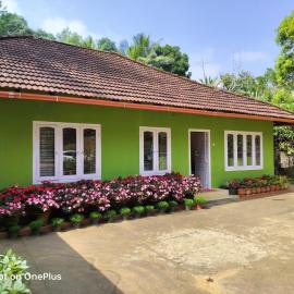 Praplia Homestay Ammathi,coorg, Hotel in Ammatti