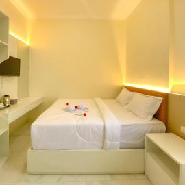 Nooris Inn Guest House, hotel di Ngadipuro