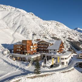 Hotel Hochsölden, хотел в Зьолден